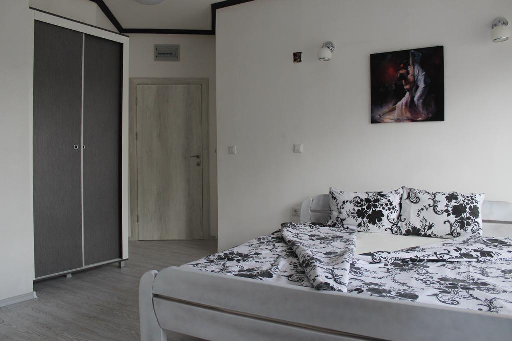 Hotel Scorpion Kruševo Exteriör bild